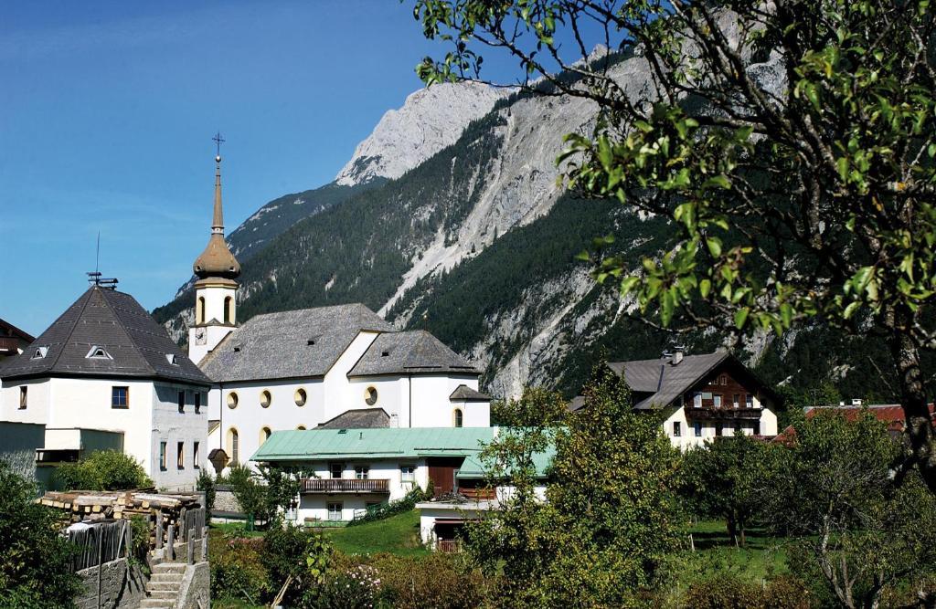 Gasthof Risserhof Otel Scharnitz Dış mekan fotoğraf